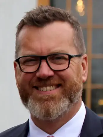 Thomas Ferdinand Waaler er ansatt hos Eidsvoll Trafikkskole A/S